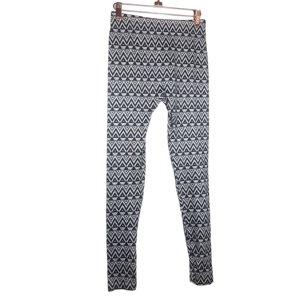 Black and White Print Leggings Triangle Print Tribal S